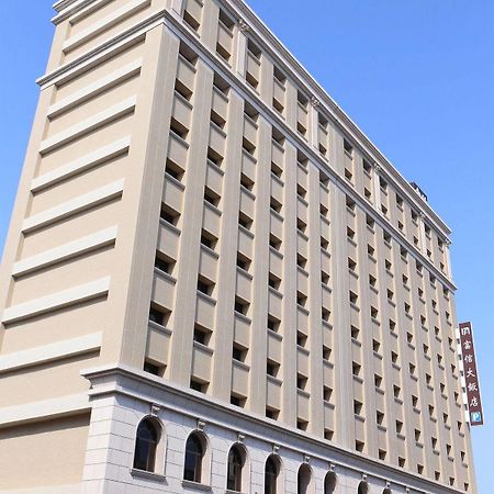 Fushin Hotel - Тайнан Екстериор снимка